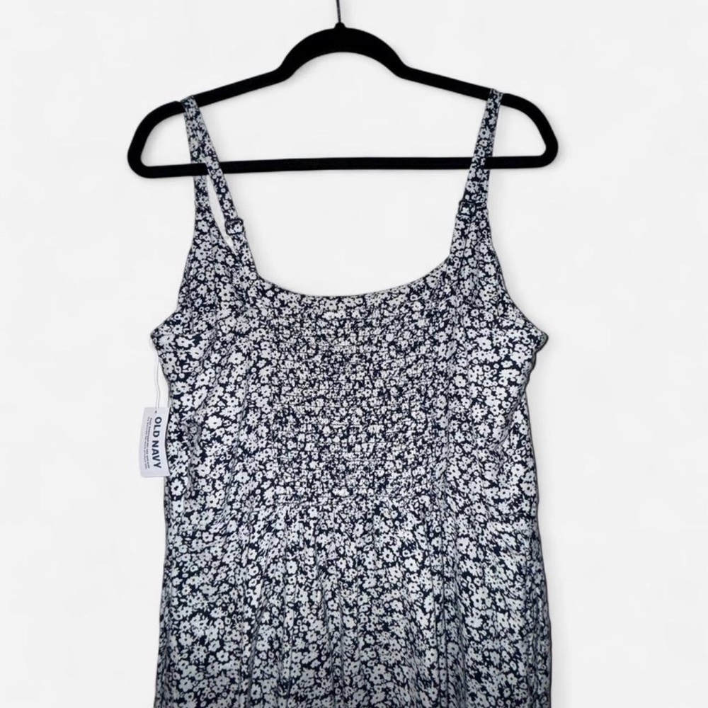 Old Navy Floral Linen-Blend Mini Dress in Navy and White - Picture 2 of 4